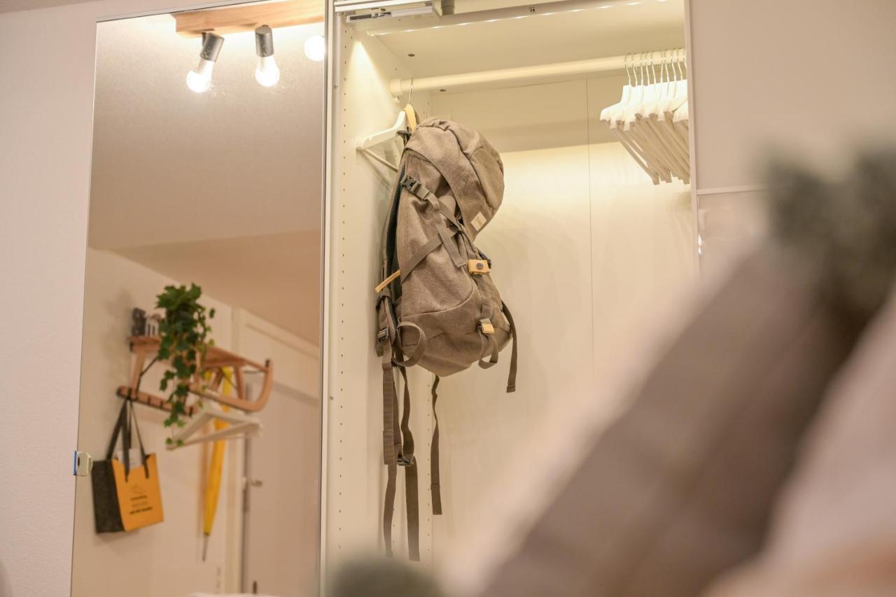 Ambassador Yellow Home เกรเชิน ภายนอก รูปภาพ